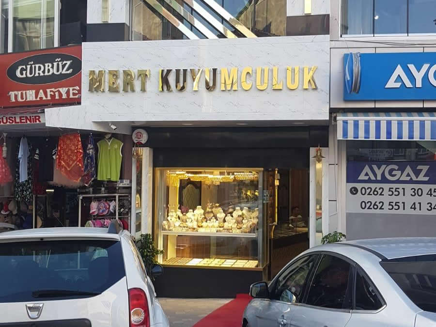 mert-kuyumculuk-izmit-01.jpeg